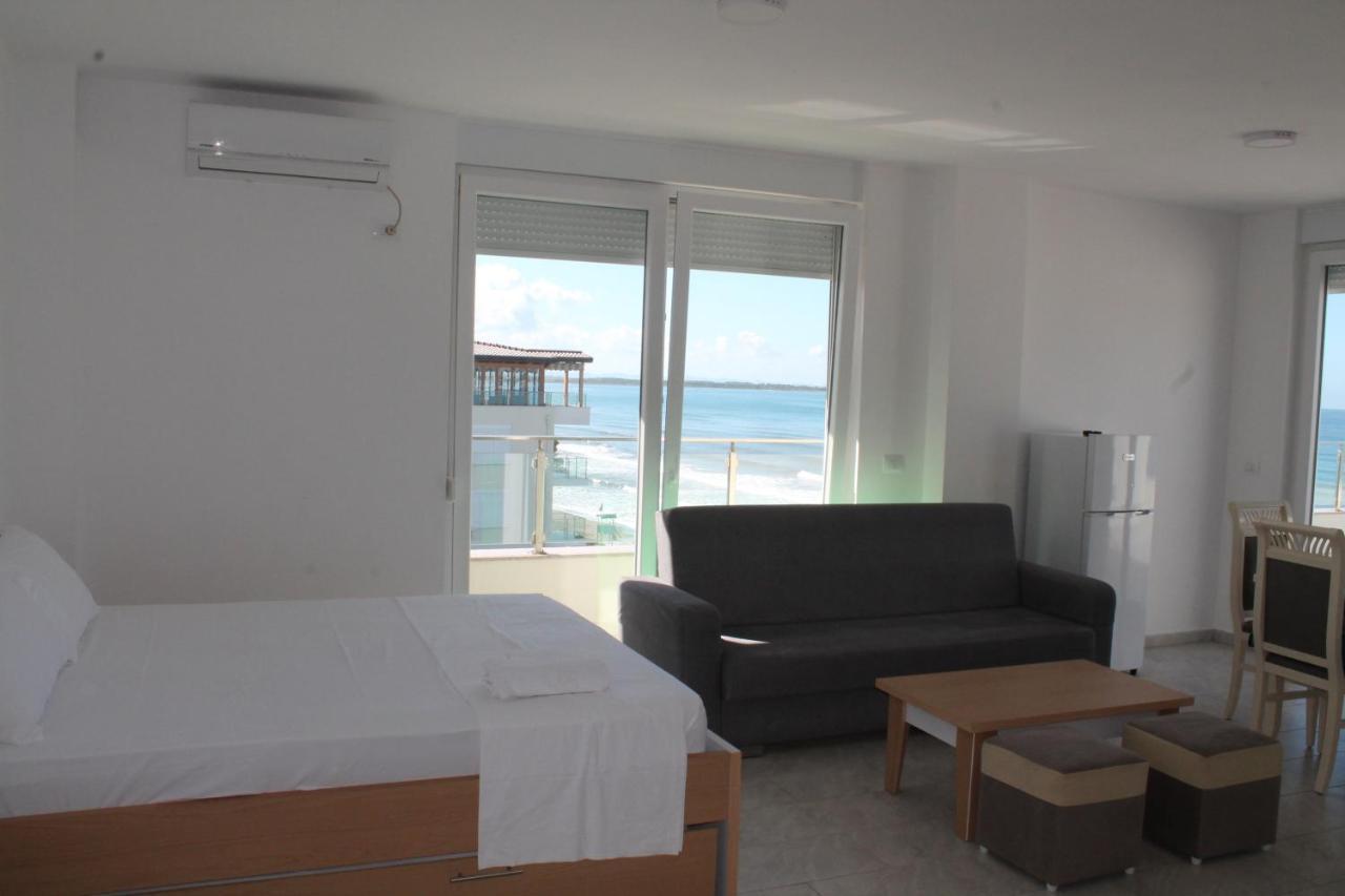 Apartamento Roxhensi Shëngjin Exterior foto
