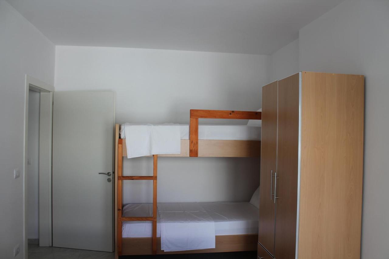 Apartamento Roxhensi Shëngjin Exterior foto