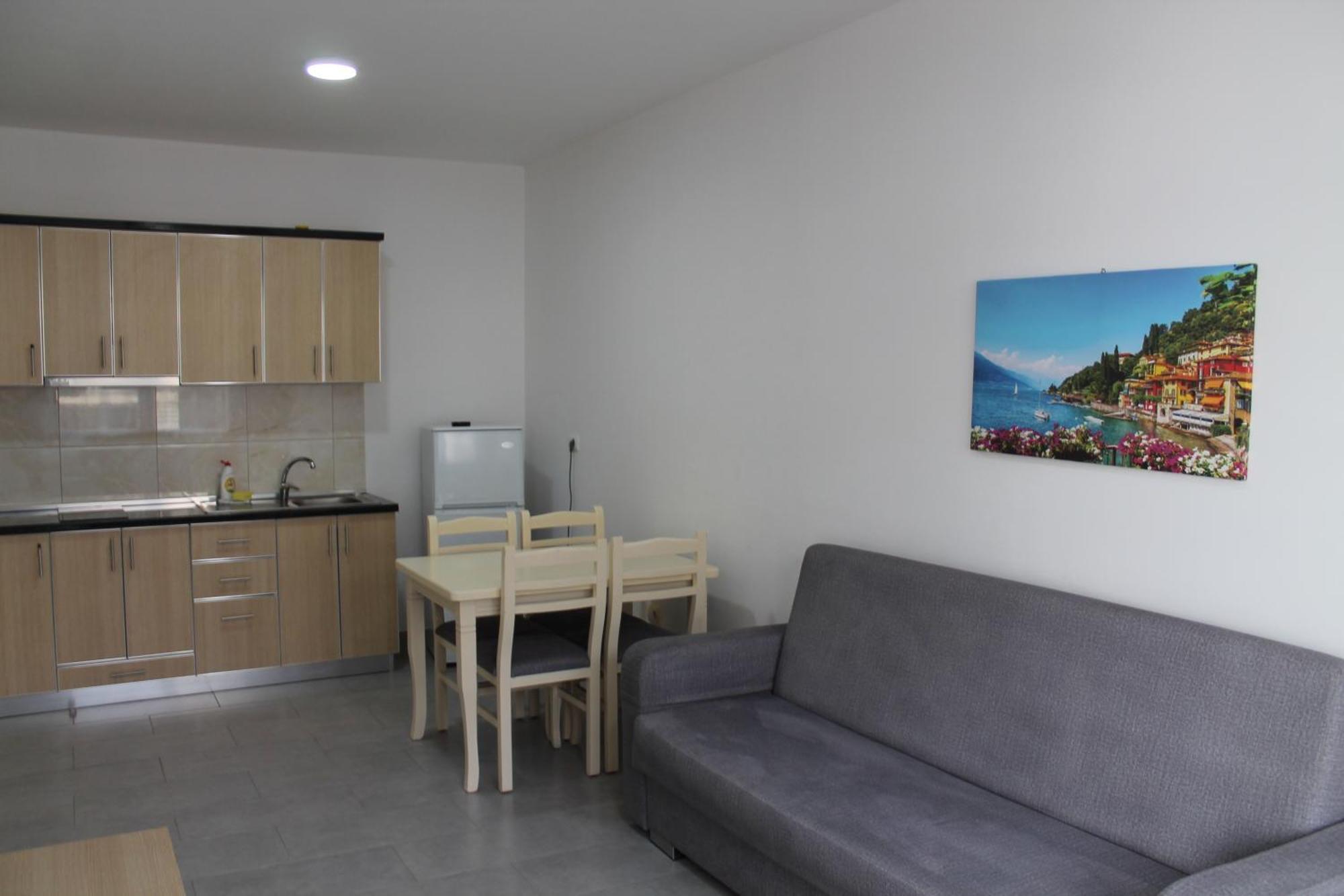 Apartamento Roxhensi Shëngjin Exterior foto